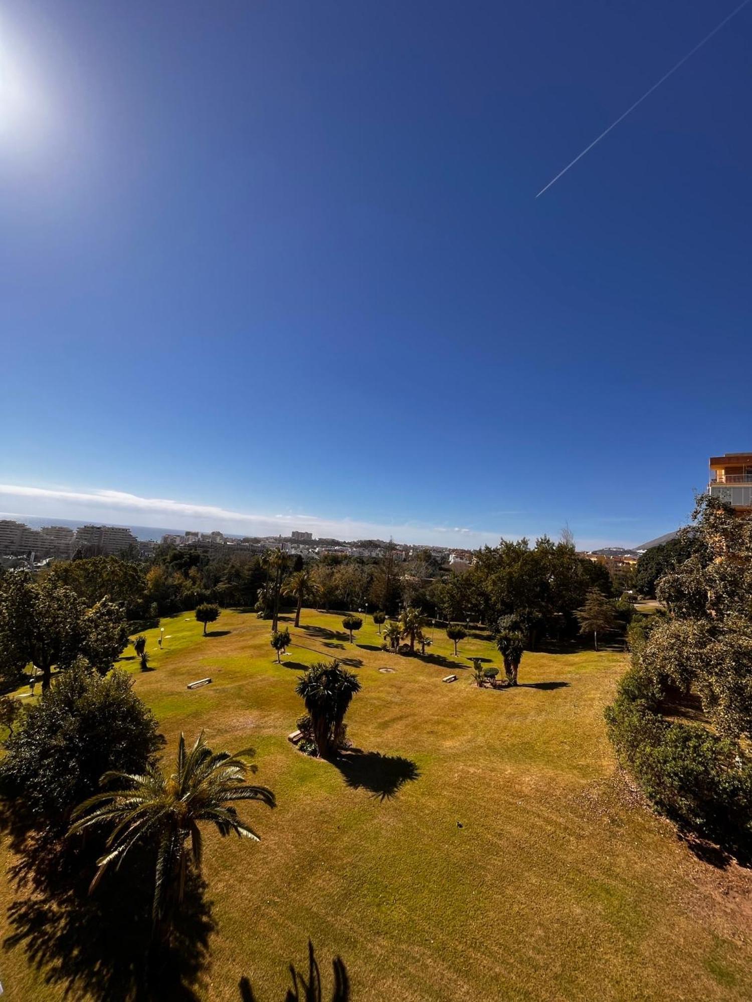 Aparthotel Minerva Benalmadena Luaran gambar